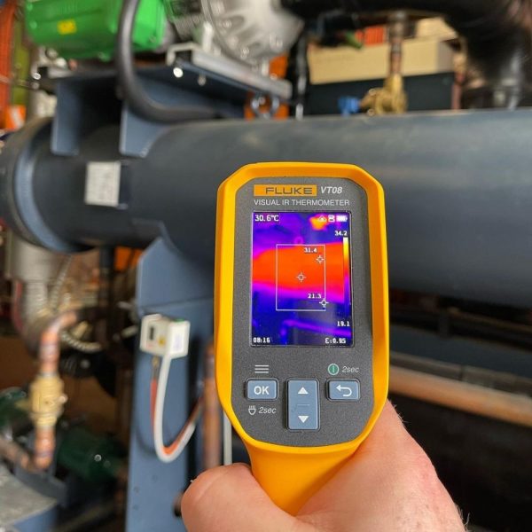 Camera nhiệt Fluke VT08, Máy đo nhiệt độ bằng hồng ngoại trực quan Fluke VT-08, Camera đo nhiệt độ hồng ngoại FLUKE VT 08