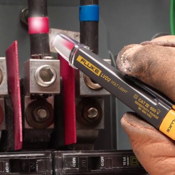 bút thử điện không tiếp xúc Fluke LVD2, bút thử điện cảm ứng Fluke-LVD2, Fluke LVD2 Non-Contact Voltage Tester